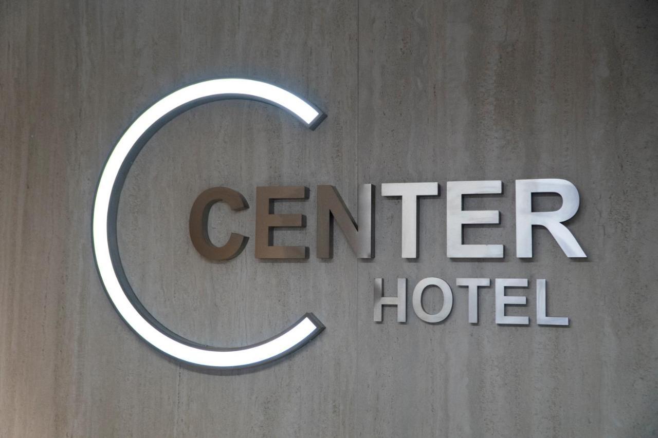 Center Hotel Sarandë Exterior foto